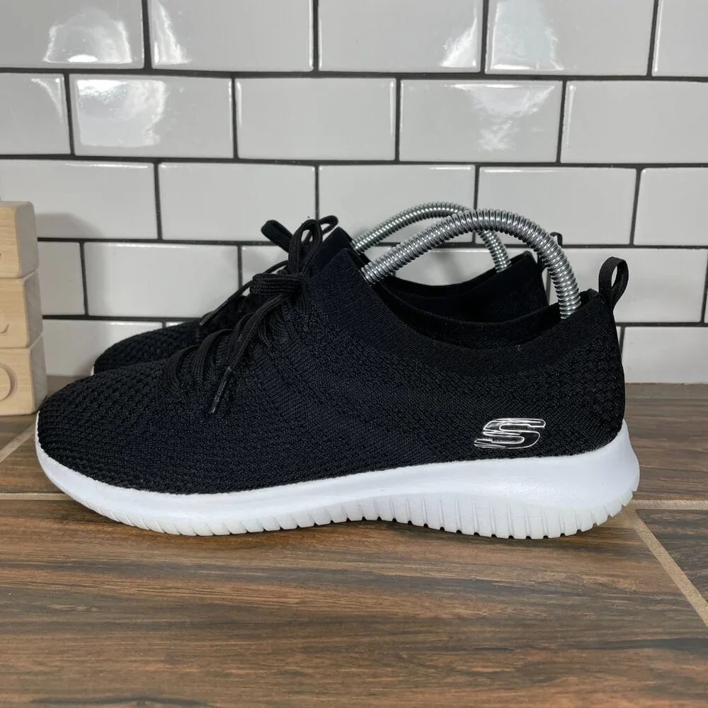 Skechers Ultra Flex Slip On Womens Size 8.5 Shoes Black Casual Trainers Sneakers